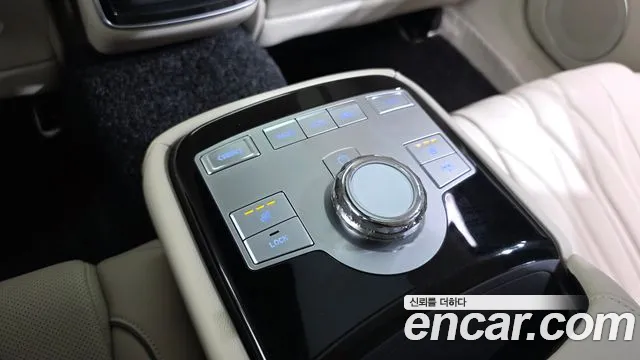 Genesis G80 Бензин 2.5 турбо AWD — Фото автомобиля 18