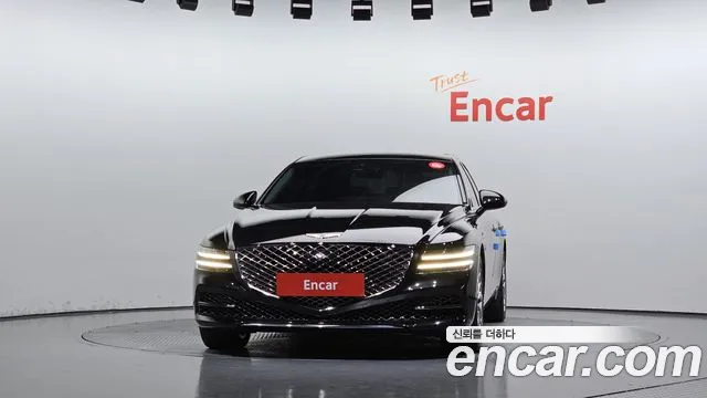 Genesis G80 RG3 — Фото автомобиля 3