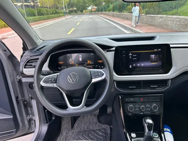 Volkswagen Tharu — Фото автомобиля 13