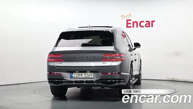 Genesis GV80 — Фото автомобиля 4