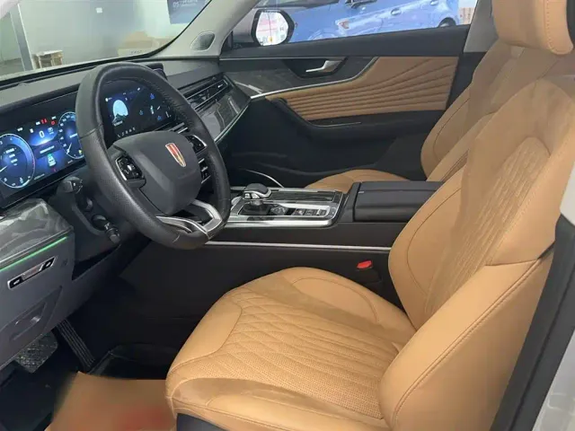 Hongqi HS5 — Фото автомобиля 16