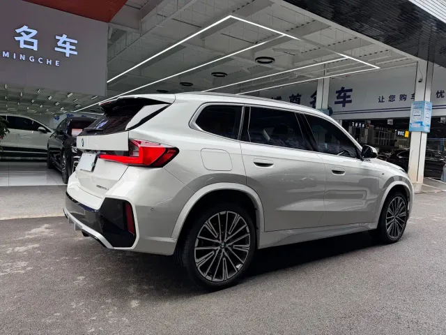 BMW X1 — Фото автомобиля 25
