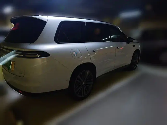 Leapmotor C16 — Фото автомобиля 4