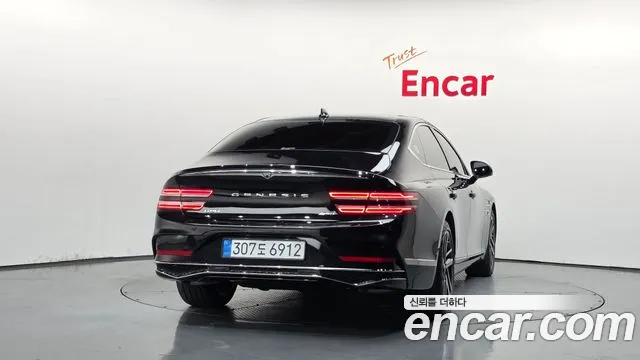 Genesis G80 RG3 — Фото автомобиля 4