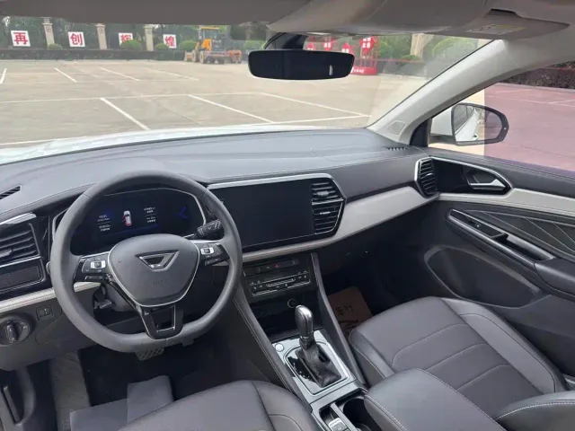 Jetta VS7 — Фото автомобиля 11