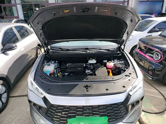 BYD Song Pro — Фото автомобиля 19