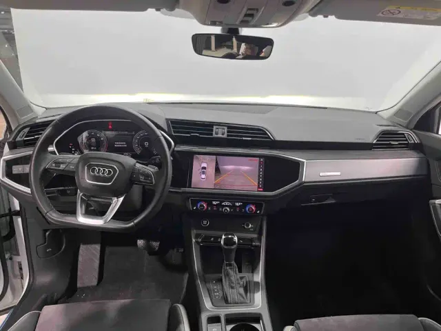 Audi Q3 — Фото автомобиля 7