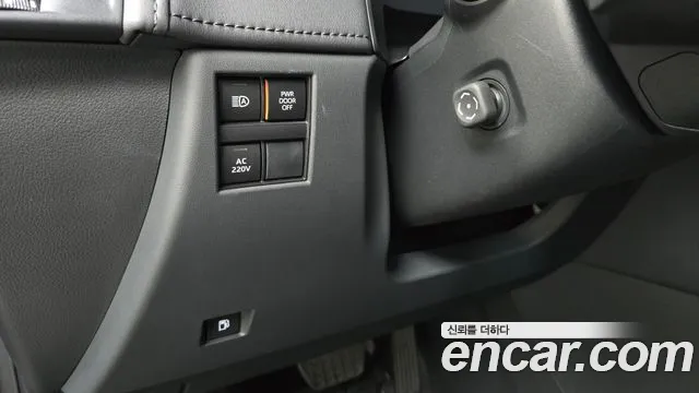 Toyota Alphard — Фото автомобиля 17