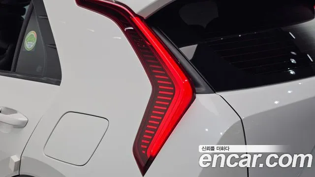 Kia Niro The All New — Фото автомобиля 8