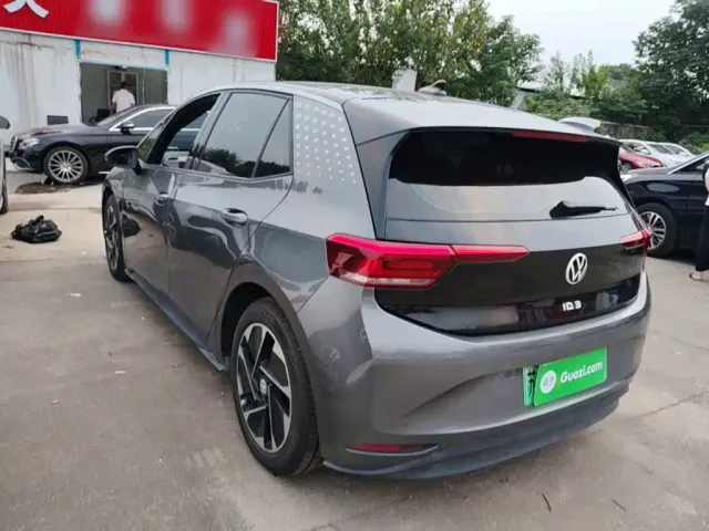 Volkswagen Volkswagen ID.3 2023 Upgraded Pure Intelligence Edition — Фото автомобиля 4