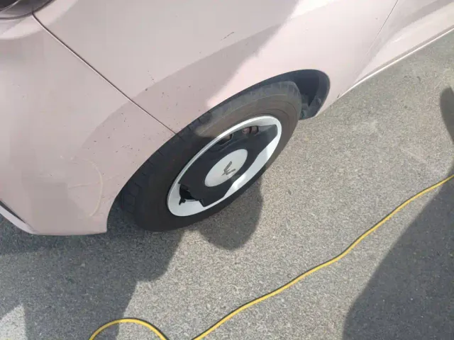 Wuling Hongguang Mini EV — Фото автомобиля 22