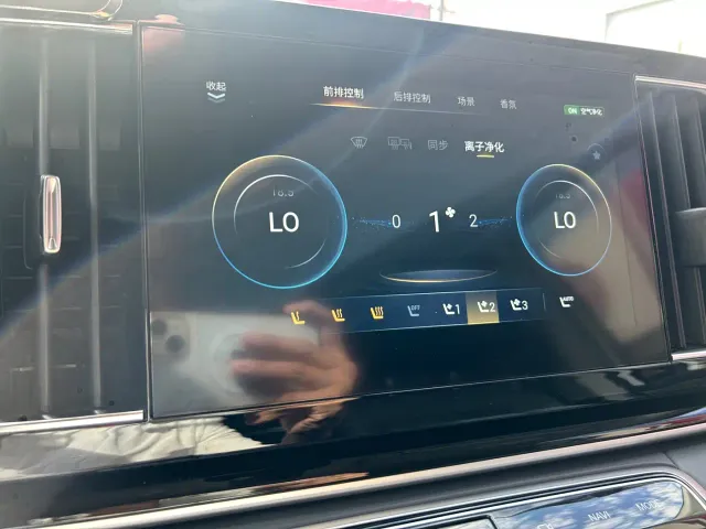 GAC Trumpchi M8 — Фото автомобиля 20