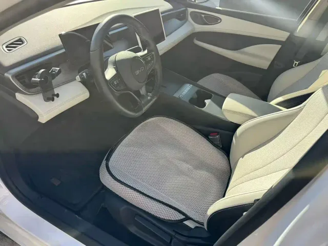 BYD Seal 05 DM-i — Фото автомобиля 5