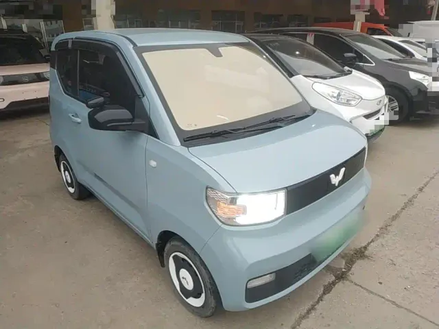 Wuling Hongguang Mini EV — Фото автомобиля 3