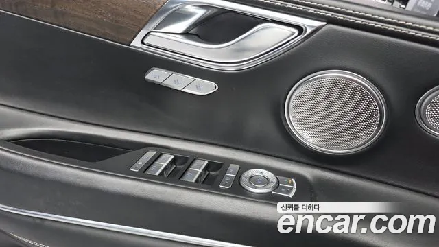 Genesis GV80 — Фото автомобиля 29