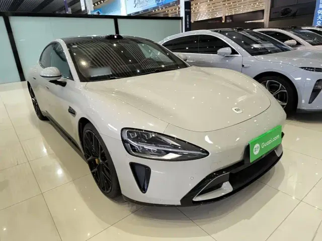 Xiaomi SU7 — Фото автомобиля 3