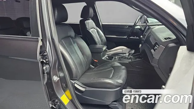 KG_Mobility_Ssangyong Rexton Новый Rexton Sport Дизель 2.2 4WD — Фото автомобиля 25