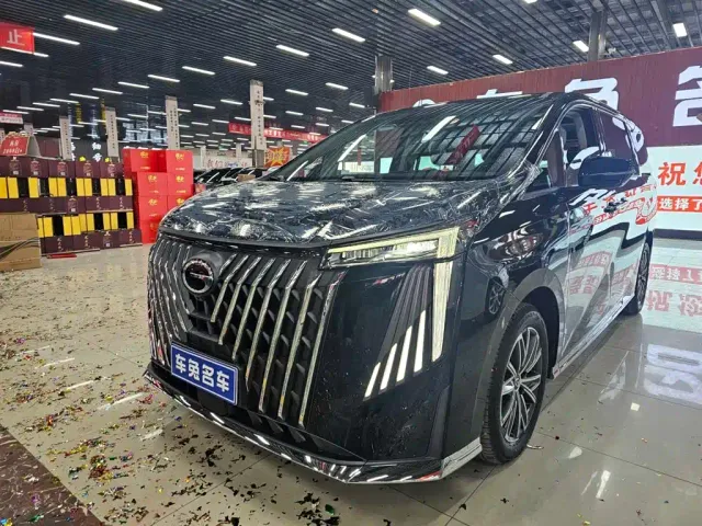 Фотография автомобиля — GAC Trumpchi M8