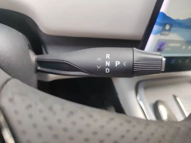 Voyah Auto Voyah Zhiyin 2024 Long Range Smart Edition — Фото автомобиля 6