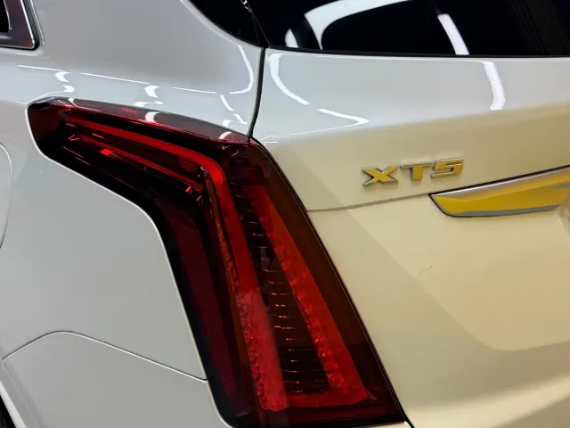Cadillac XT5 — Фото автомобиля 25
