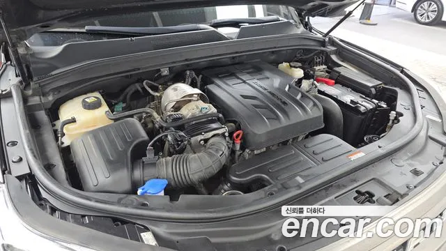 KG_Mobility_Ssangyong Rexton Новый Rexton Sport Khan Дизель 2.2 4WD — Фото автомобиля 6