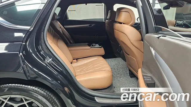 Genesis G80 RG3 — Фото автомобиля 10