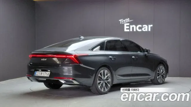 Kia K8 2.5 Бензин 2WD — Фото автомобиля 2