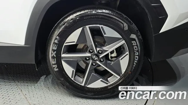 Hyundai Tucson NX4 — Фото автомобиля 6