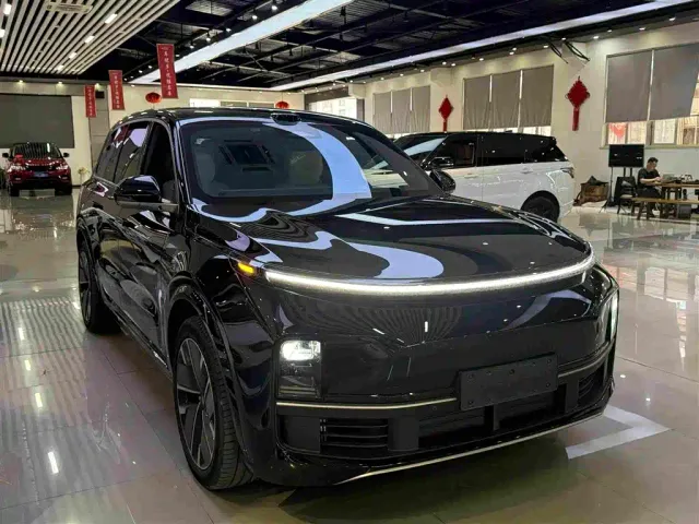Li Auto L9 — Фото автомобиля 3