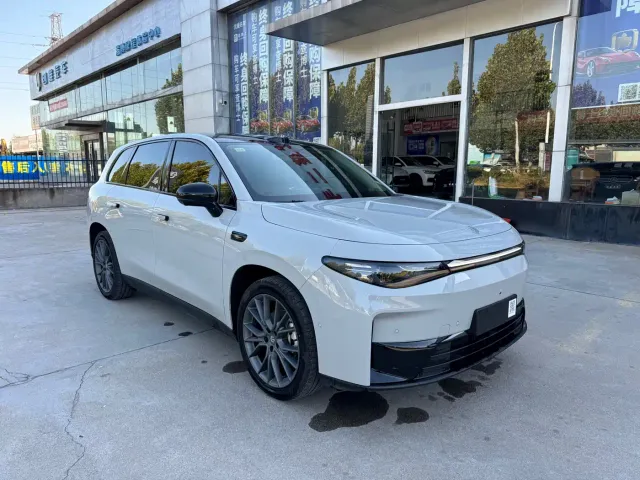 Leapmotor C10 — Фото автомобиля 3