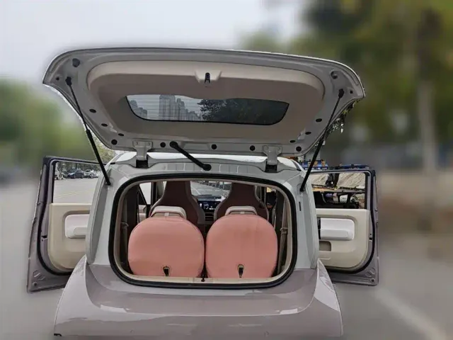 Baojun KiWi EV — Фото автомобиля 9