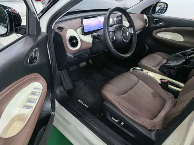 Wuling Bingo — Фото автомобиля 15