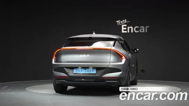 Kia EV6 Новый EV6 Long Range 2WD — Фото автомобиля 3