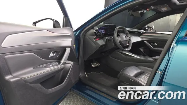 Peugeot 408 — Фото автомобиля 10