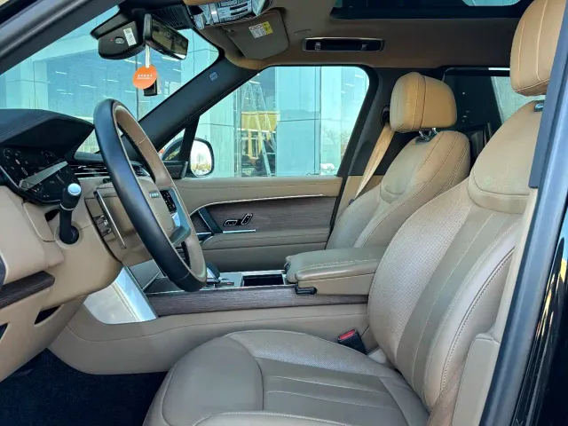 Land Rover Range Rover — Фото автомобиля 9