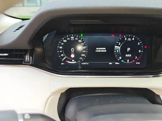 Land Rover Range Rover Evoque — Фото автомобиля 4