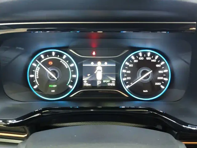 GAC Aion S Plus — Фото автомобиля 11