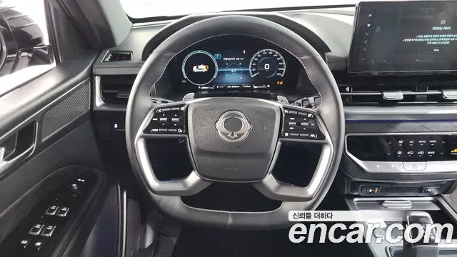 KG_Mobility_Ssangyong Rexton Rexton Arena Дизель 2.2 4WD — Фото автомобиля 13