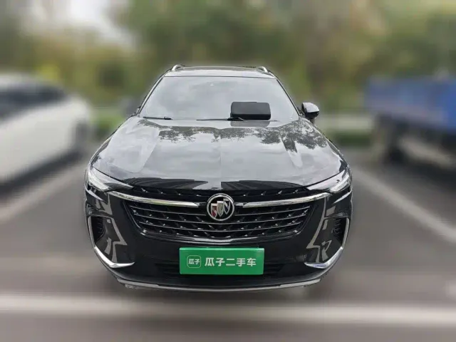 Buick Envision Plus — Фото автомобиля 2