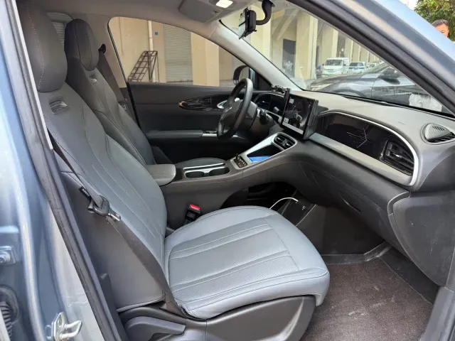 Geely Starry Wish — Фото автомобиля 10