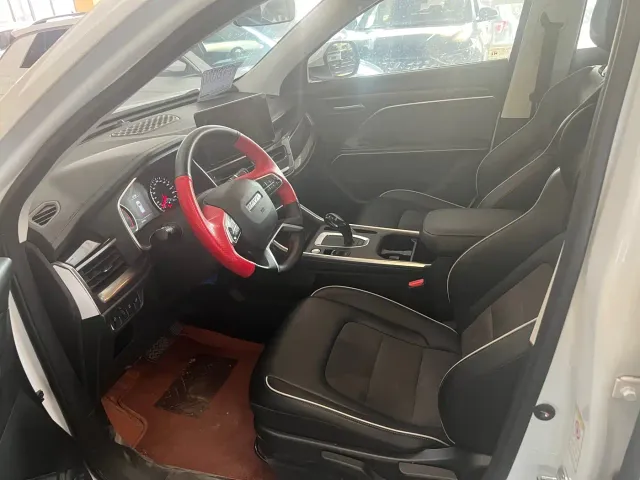 Haval H6 — Фото автомобиля 14
