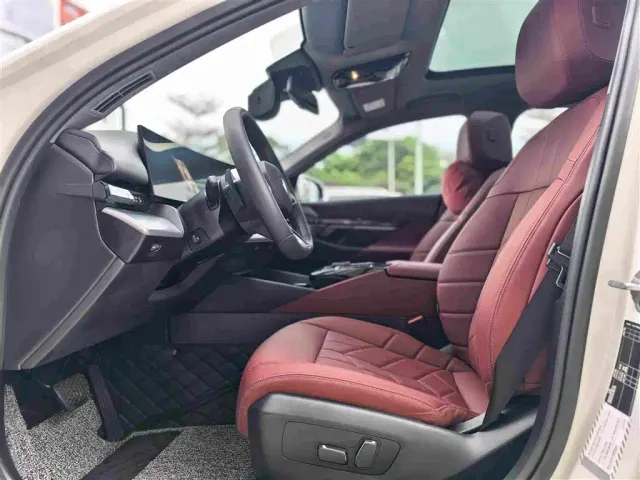 BMW 5 Series — Фото автомобиля 9