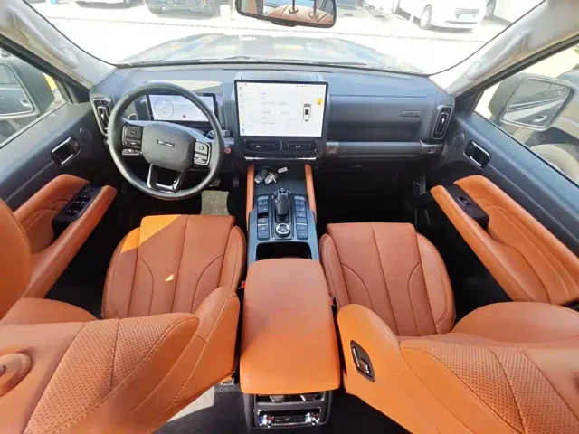 Haval H9 — Фото автомобиля 10