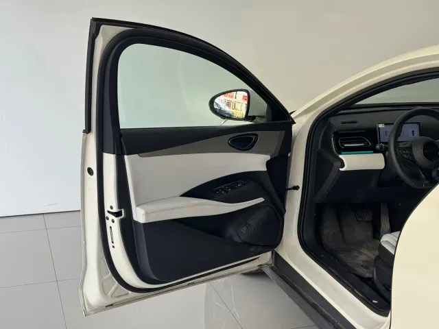 BYD Seal 06 — Фото автомобиля 13