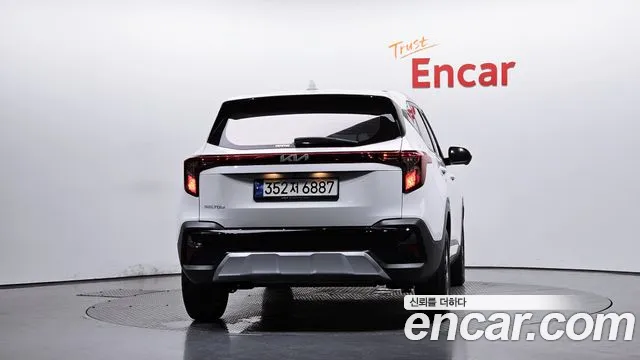 Kia Seltos Новый Seltos Бензин 2.0 2WD — Фото автомобиля 4