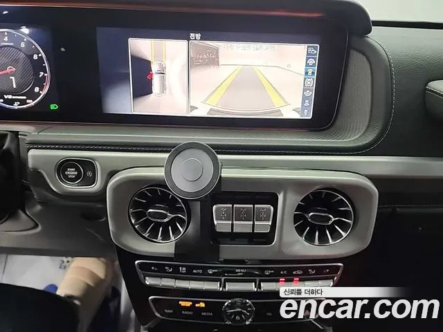 Mercedes-Benz G-Class — Фото автомобиля 10