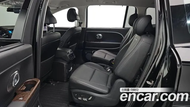 Hyundai Ioniq 9 — Фото автомобиля 16