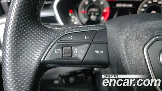 Audi Q3 35 TDI Premium Sportback — Фото автомобиля 29