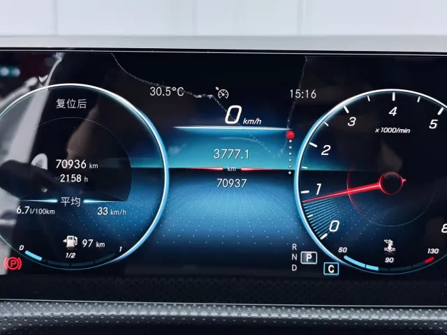 Mercedes-Benz A-Class — Фото автомобиля 22