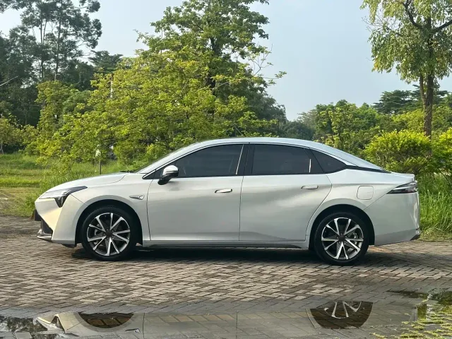 GAC Aion S Plus — Фото автомобиля 7